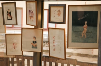 gallery/569 tiinan näyttely